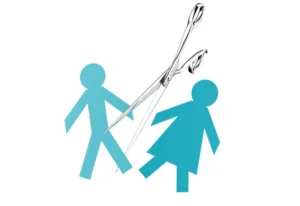 annulment concept scissors cutting paper marriage couple